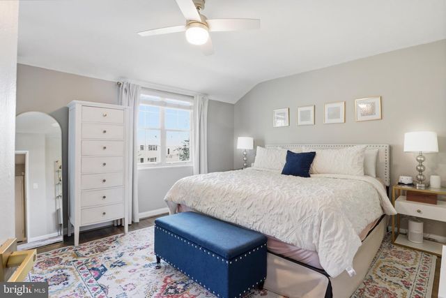 3904 KELLER AVE, Alexandria, VA 22302