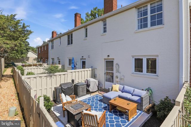 3904 KELLER AVE, Alexandria, VA 22302