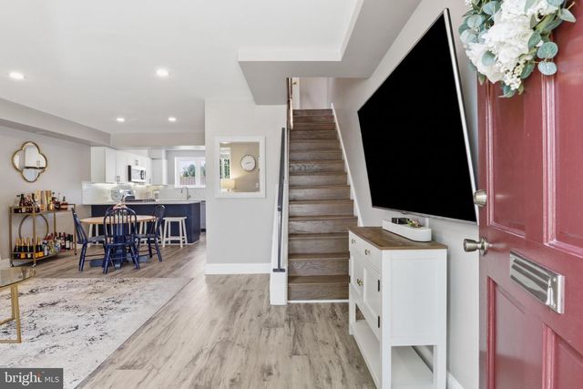3904 KELLER AVE, Alexandria, VA 22302