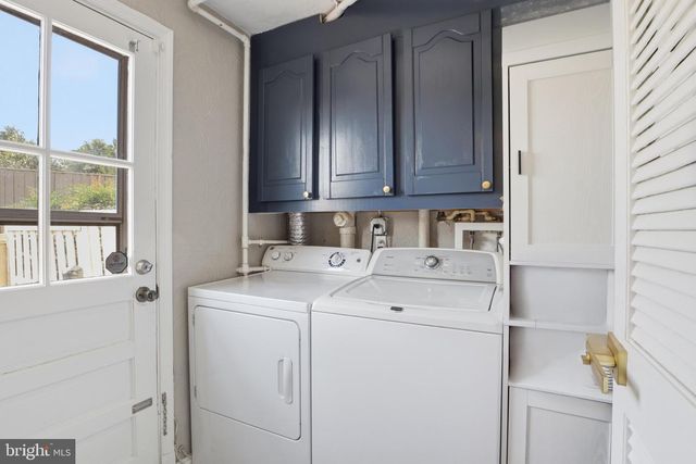 3904 KELLER AVE, Alexandria, VA 22302