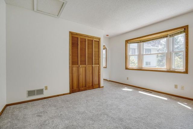 1754 Evergreen Bay, Woodbury, MN 55125