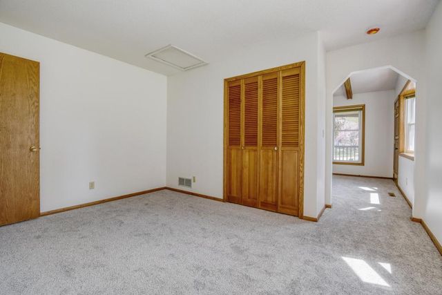 1754 Evergreen Bay, Woodbury, MN 55125