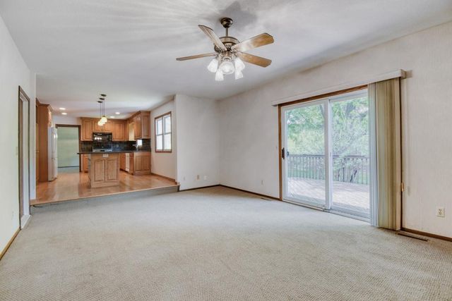 1754 Evergreen Bay, Woodbury, MN 55125