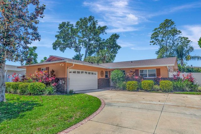 13140 111TH LANE, Largo, FL 33778