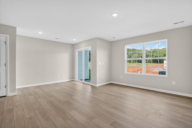 1350 Cattleman Acres Drive, Inman, SC 29349