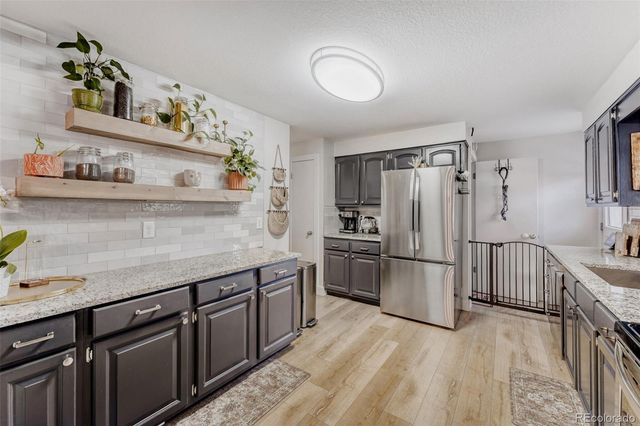 628 S Oswego, Aurora, CO 80112