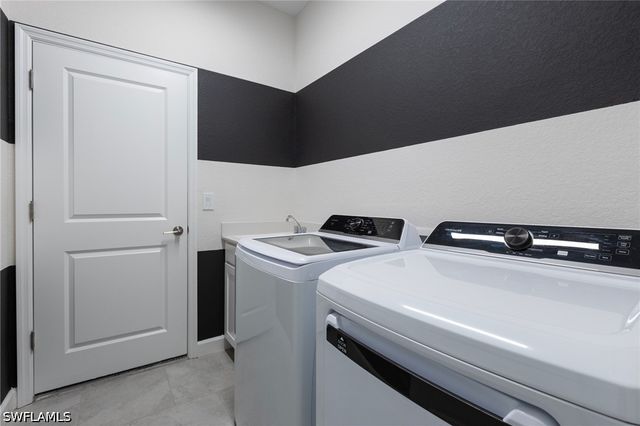 1623 Double Eagle TRL, Naples, FL 34120