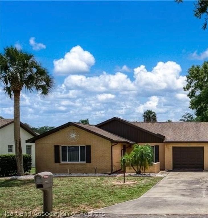 160 Parkview Circle, Lake Placid, FL 33852