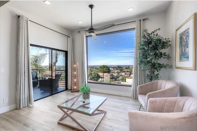 2240 Hartford St., San Diego, CA 92110