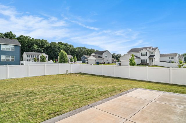 7301 E 120th Avenue, Winfield, IN 46307