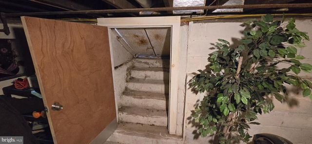 115 CLEARFIELD AVE, Trenton, NJ 08618