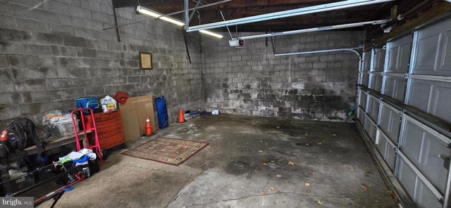 115 CLEARFIELD AVE, Trenton, NJ 08618