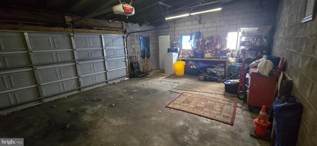 115 CLEARFIELD AVE, Trenton, NJ 08618