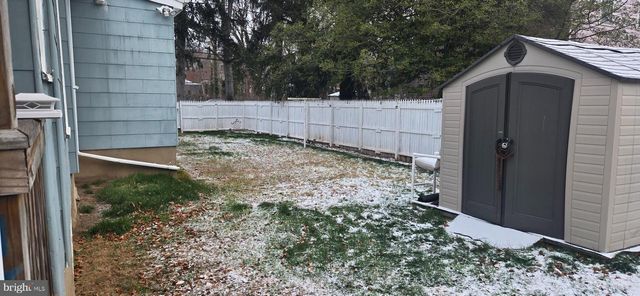 115 CLEARFIELD AVE, Trenton, NJ 08618