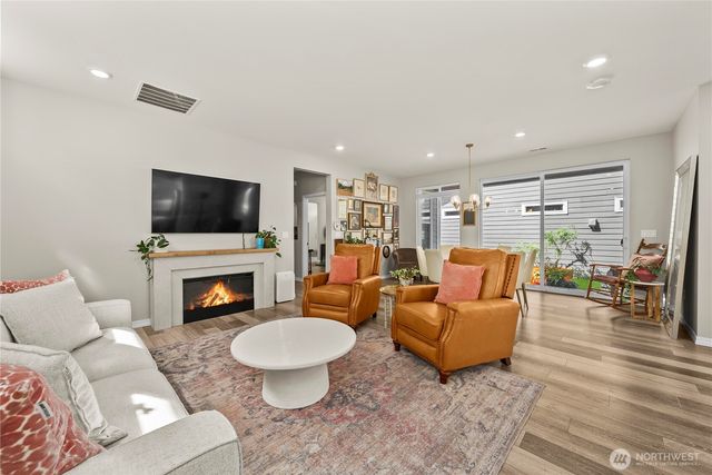 17503 154th Street E, Bonney Lake, WA 98391