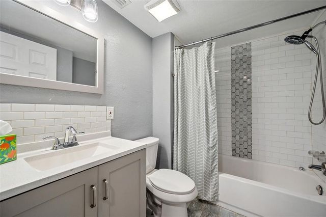 2944 PINE CONE CIRCLE, Clearwater, FL 33760