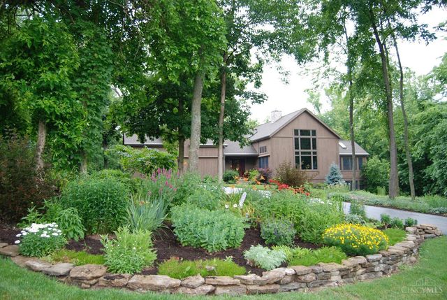 249 Hickory Meadows Lane, Turtle Creek Twp, OH 45036