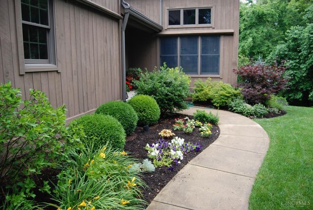 249 Hickory Meadows Lane, Turtle Creek Twp, OH 45036