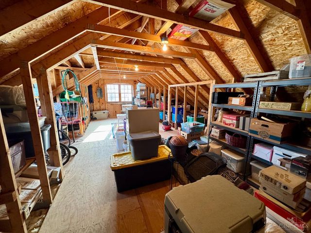 249 Hickory Meadows Lane, Turtle Creek Twp, OH 45036