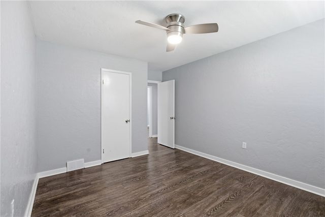 4952 McAnulty Rd, Whitehall, PA 15236