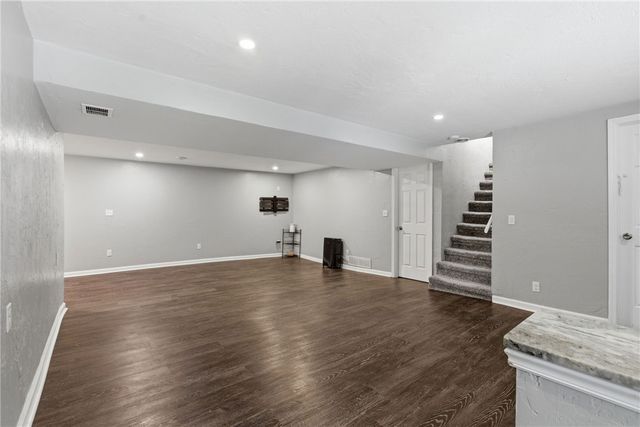 4952 McAnulty Rd, Whitehall, PA 15236