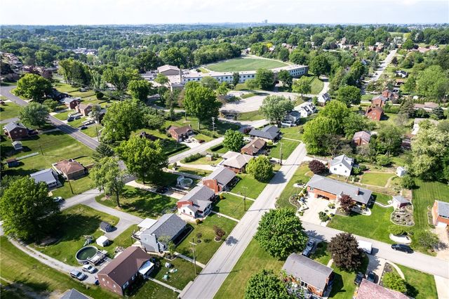 4952 McAnulty Rd, Whitehall, PA 15236
