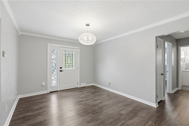 4952 McAnulty Rd, Whitehall, PA 15236