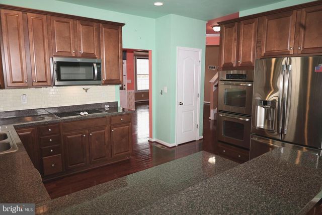 1224 N FAIRFAX BLVD, Ranson, WV 25438