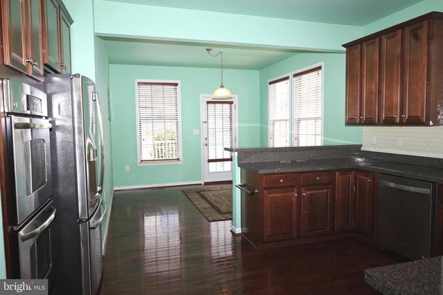 1224 N FAIRFAX BLVD, Ranson, WV 25438