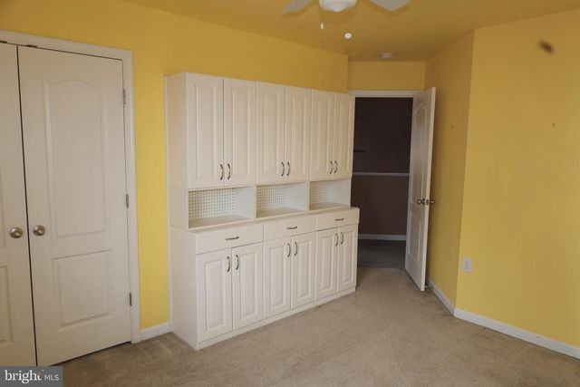 1224 N FAIRFAX BLVD, Ranson, WV 25438