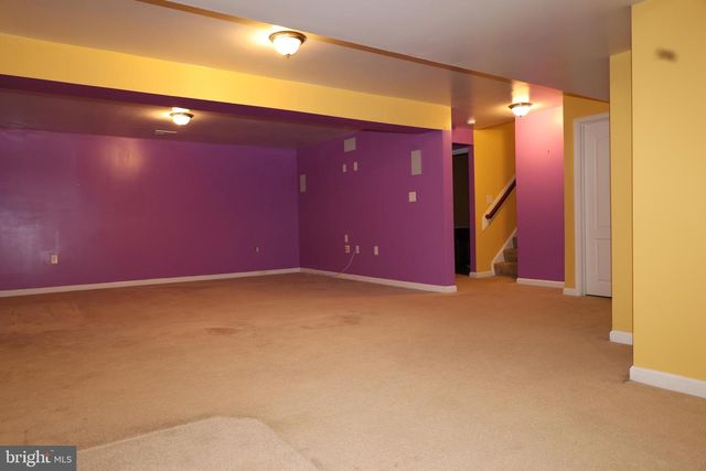 1224 N FAIRFAX BLVD, Ranson, WV 25438