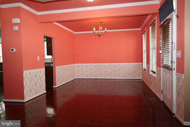 1224 N FAIRFAX BLVD, Ranson, WV 25438