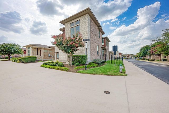 600 E Baylee Love LN, Austin, TX 78717