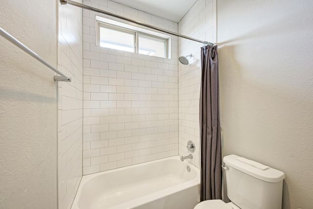 600 E Baylee Love LN, Austin, TX 78717
