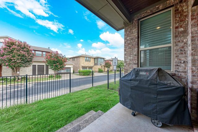 600 E Baylee Love LN, Austin, TX 78717