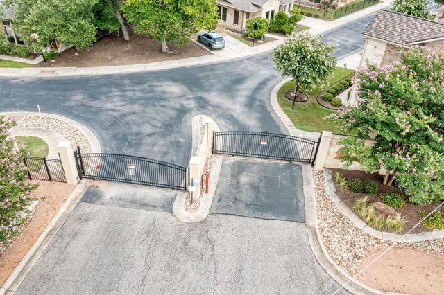600 E Baylee Love LN, Austin, TX 78717