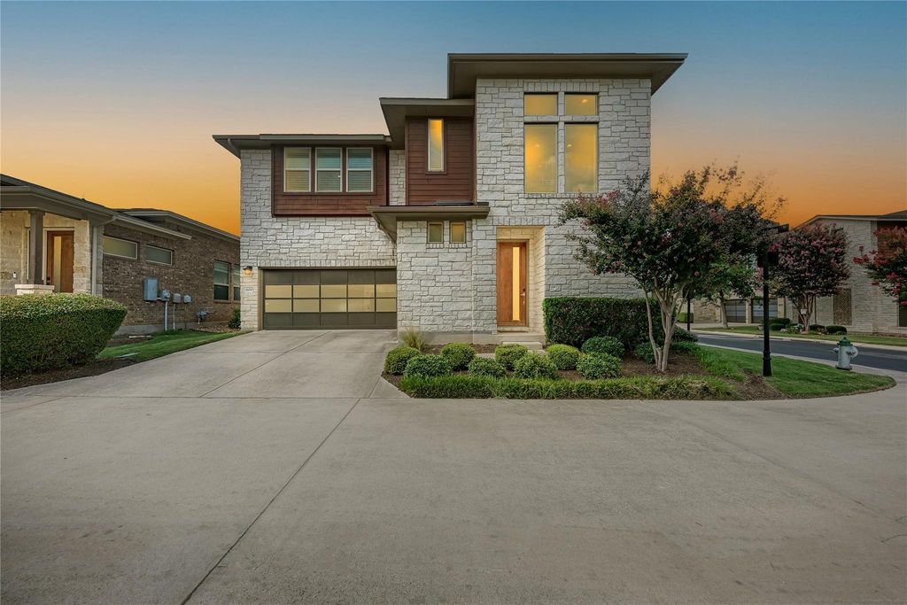 600 E Baylee Love LN, Austin, TX 78717