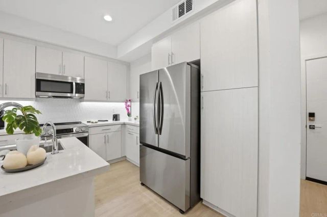 1307 Yannis Court, El Cajon, CA 92109