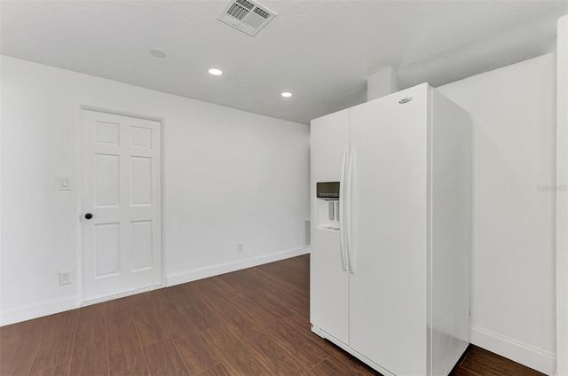 3774 WAKE AVENUE, Sarasota, FL 34240