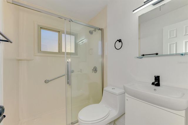 3774 WAKE AVENUE, Sarasota, FL 34240