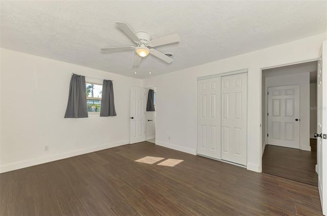 3774 WAKE AVENUE, Sarasota, FL 34240