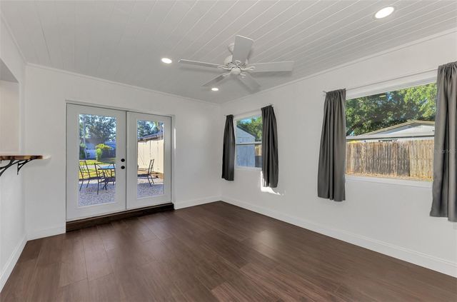 3774 WAKE AVENUE, Sarasota, FL 34240