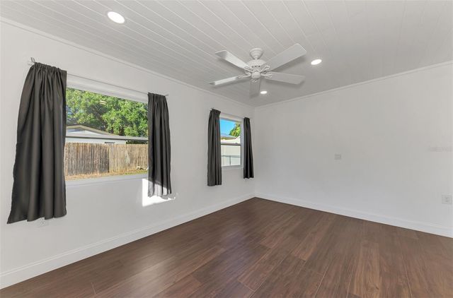 3774 WAKE AVENUE, Sarasota, FL 34240