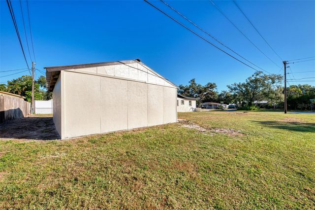 3774 WAKE AVENUE, Sarasota, FL 34240