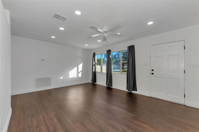 3774 WAKE AVENUE, Sarasota, FL 34240