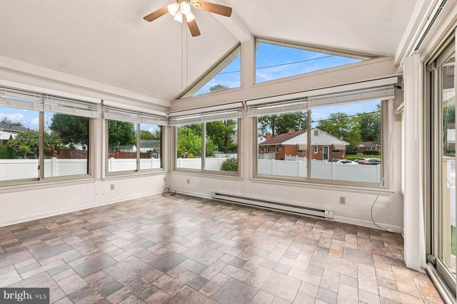 802 YOUNG PL, Frederick, MD 21702