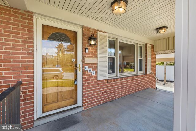802 YOUNG PL, Frederick, MD 21702