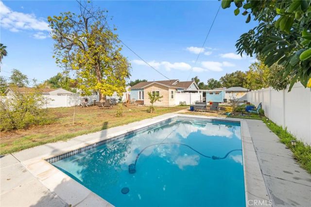 3620 Hoover, Riverside, CA 92504