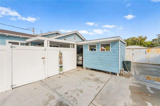 3620 Hoover, Riverside, CA 92504