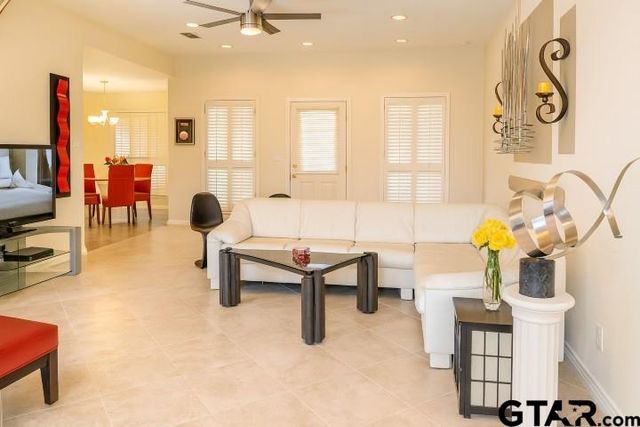 1838 Park Place, Mineola, TX 75773